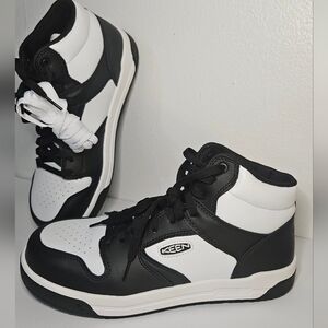 Keen NEW Utility Overton Mid Work Shoes Men Size 10 EE Composite Toe White Black